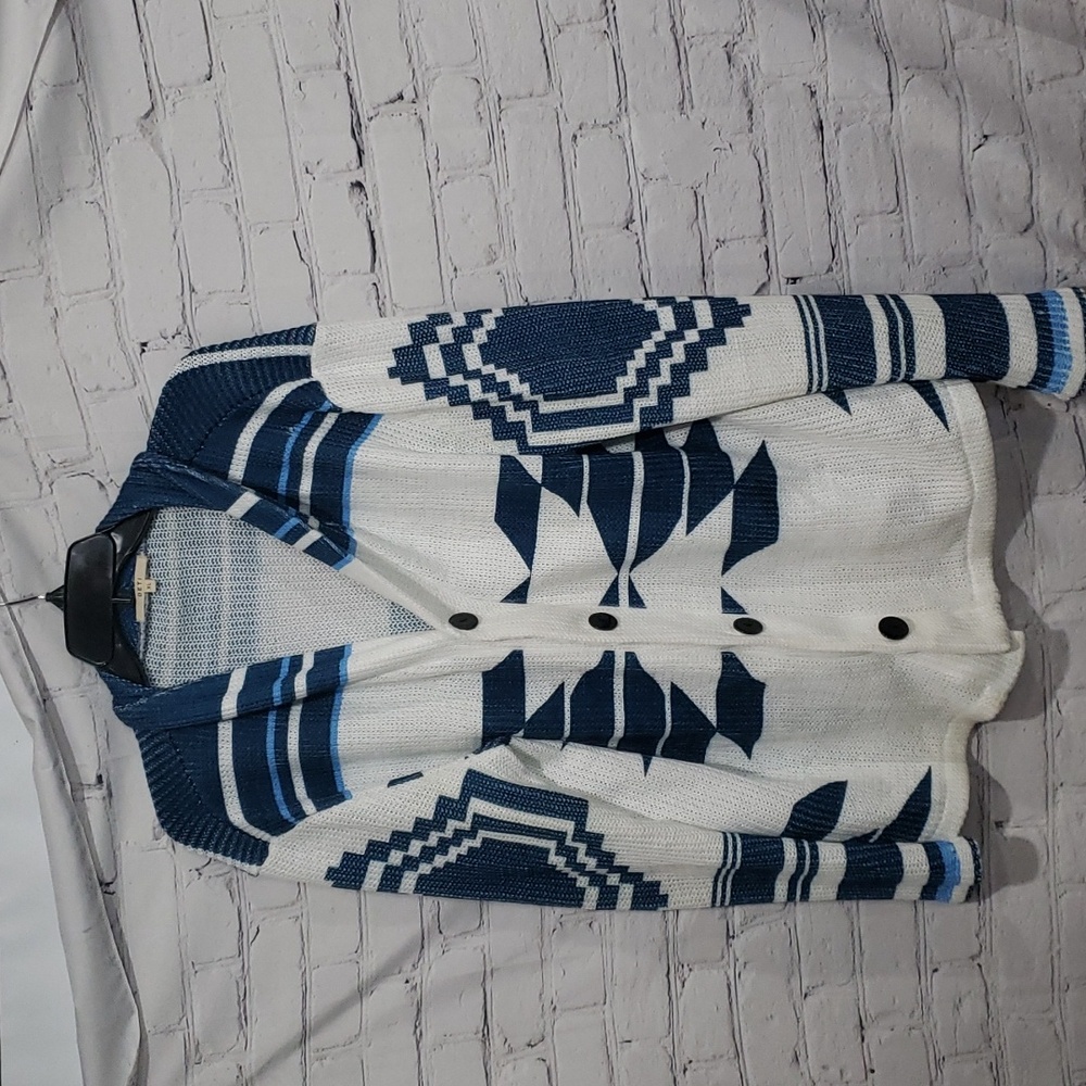 Deti Aztec Print Button Down Cardigan